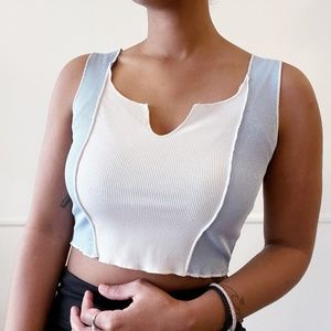 baby blue and white ribbed cropped tank top